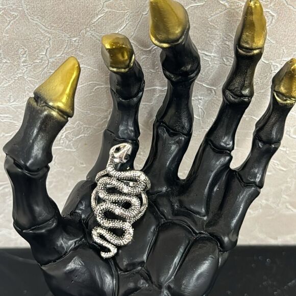 Silver snake ring - Picture 7 of 9